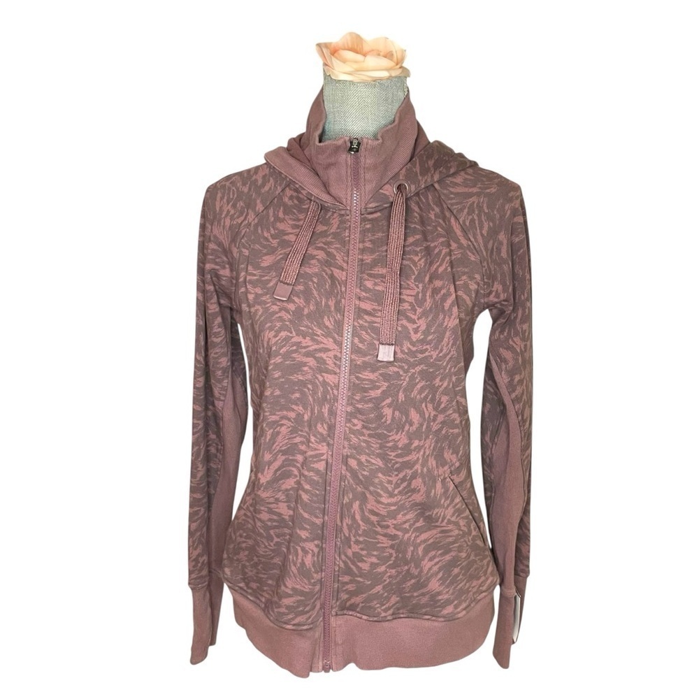 ATHLETA TRIUMPH PRINTED HOODIE
Purple Zip-Up Hoodie Thumbholes Activewear Sz M - Picture 3 of 14